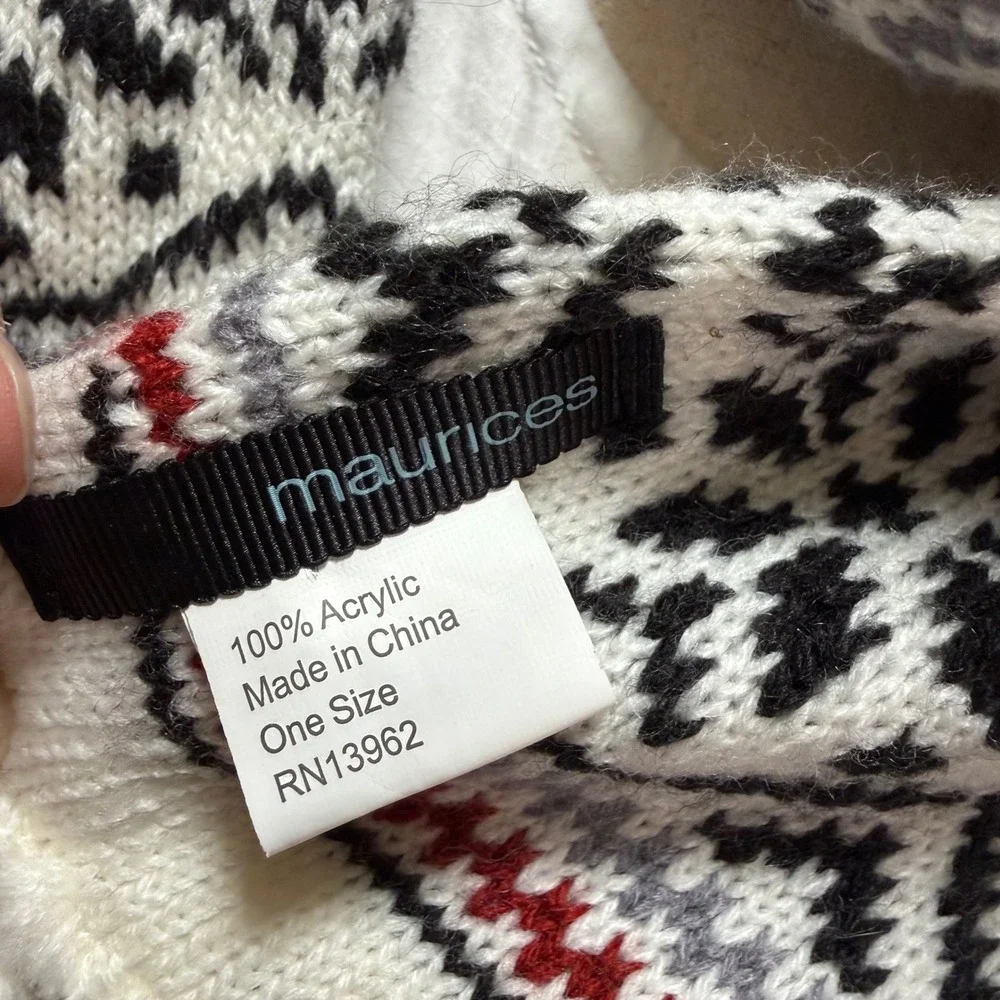 Maurices Fair Isle Nordic Knit Winter‎ Gray Black Red Tassel Fringe Scarf OS